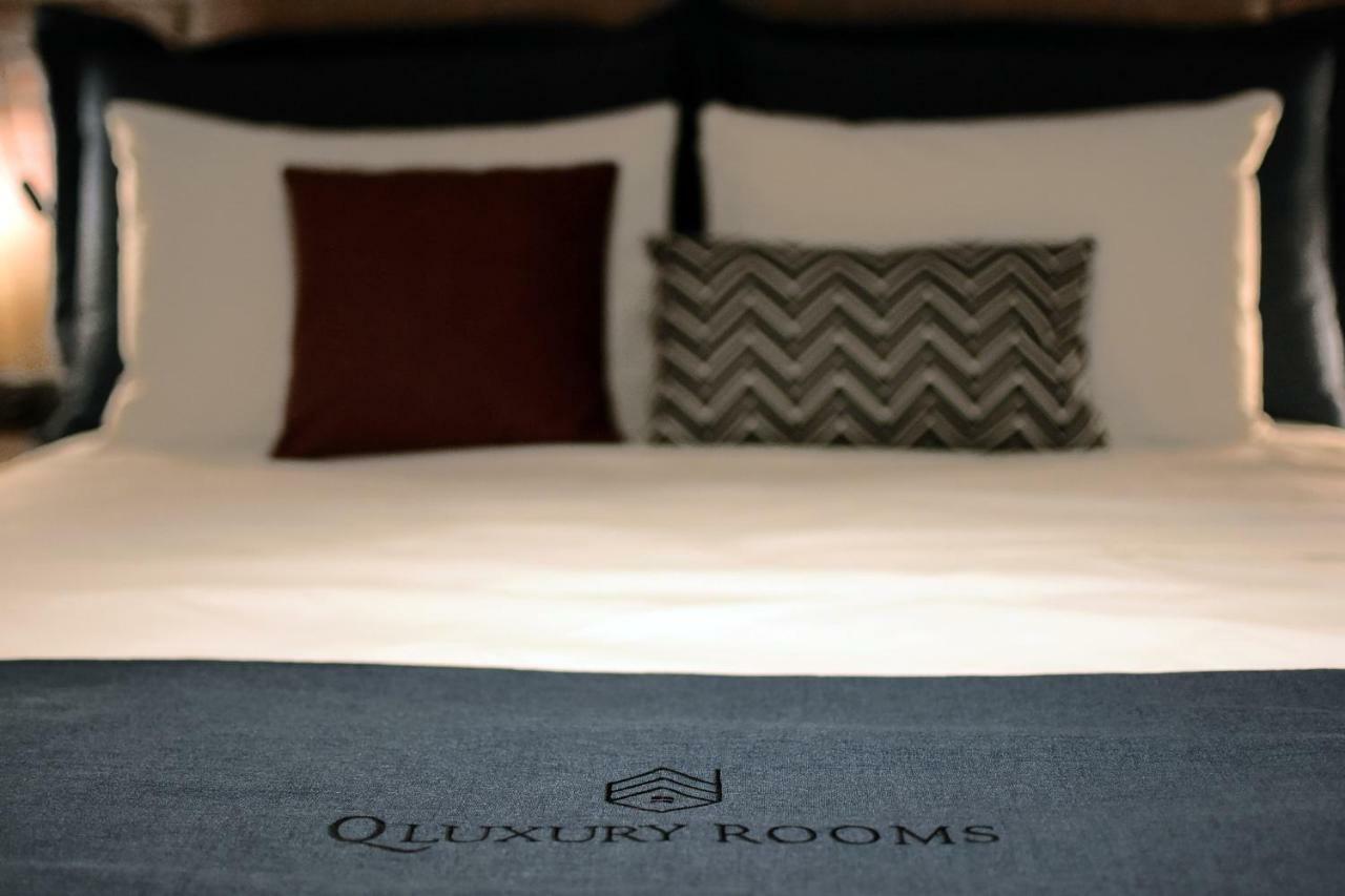 Q Luxury Rooms Salonicco Esterno foto